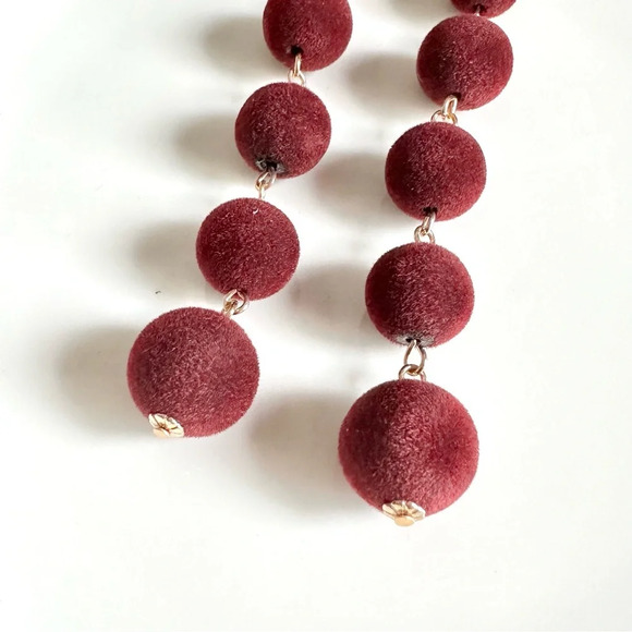 2/$30🌵 Burgundy Velvet Tiered Ball Earrings Drop Dangle Long Sphere Gift NEW - Picture 3 of 10